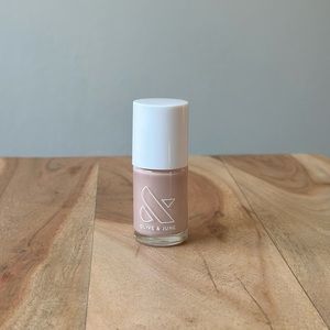 Olive & June Nail Polish Shade CHM